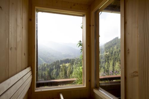 15_ausblick_aus_der__sauna